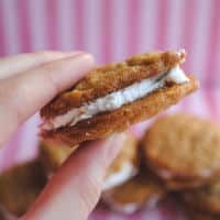 Permalink to: Homemade Oatmeal Cream Pies oatmeal cream pies thumb
