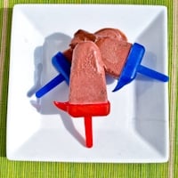 Permalink to: Strawberry Nutella Fudge Pops strawberry-nutella-pops-thumb