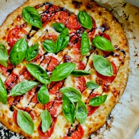 Permalink to: Caprese Pizza caprese-pizza-thumb