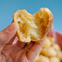 Permalink to: Pao de Queijo (Cheesy Puffs of Gluten Free Goodness) pao-de-queijo-thumb